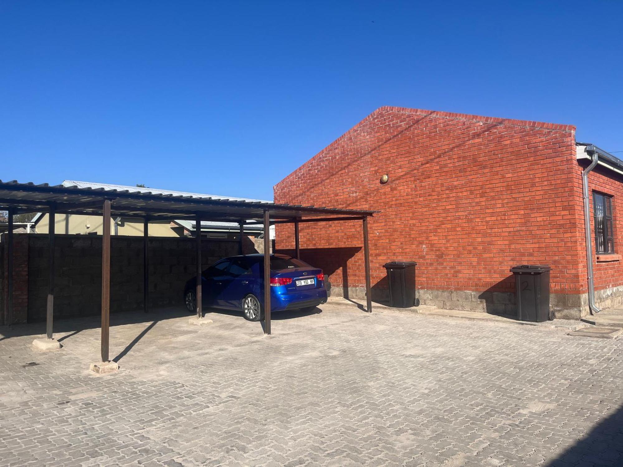 Stylish Self Catering Unit In Maseru Cbd 외부 사진